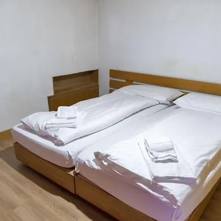 アパート Chesa Sarvit 1 - Celerina ツェエリーナ