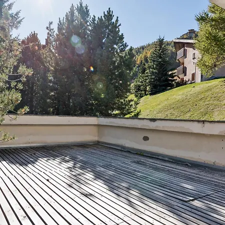 Chesa Sarvit 1 - Celerina アパート